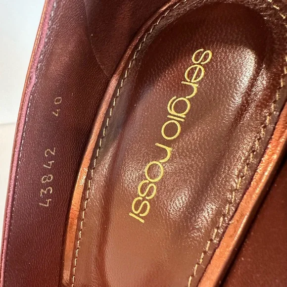 SALE SERGIO ROSSI GODIVA Red Dark Metallic Bronze Patent Leather Point Toe Pumps - Picture 3 of 12